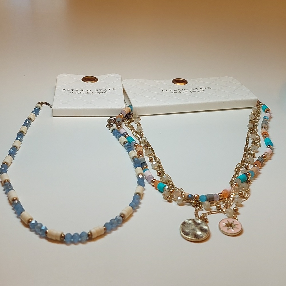 Set Of 2 Beaded Necklaces